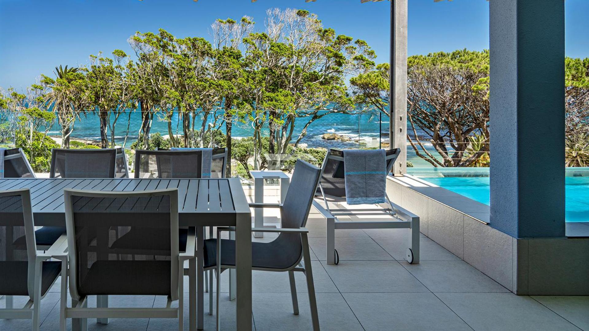 Blue Views Penthouse Beachfront Apartment With Pool Cidade Do Cabo Exterior foto