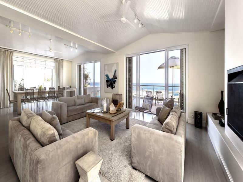 Blue Views Penthouse Beachfront Apartment With Pool Cidade Do Cabo Exterior foto