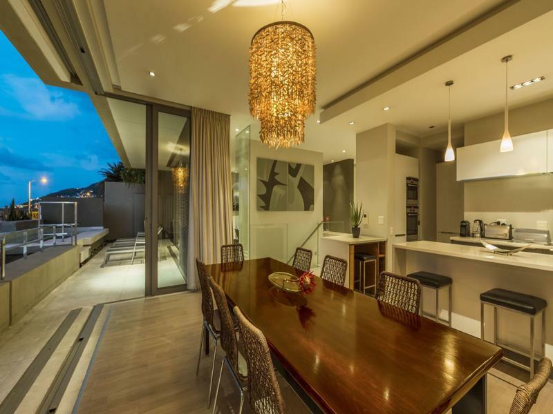 Blue Views Penthouse Beachfront Apartment With Pool Cidade Do Cabo Exterior foto