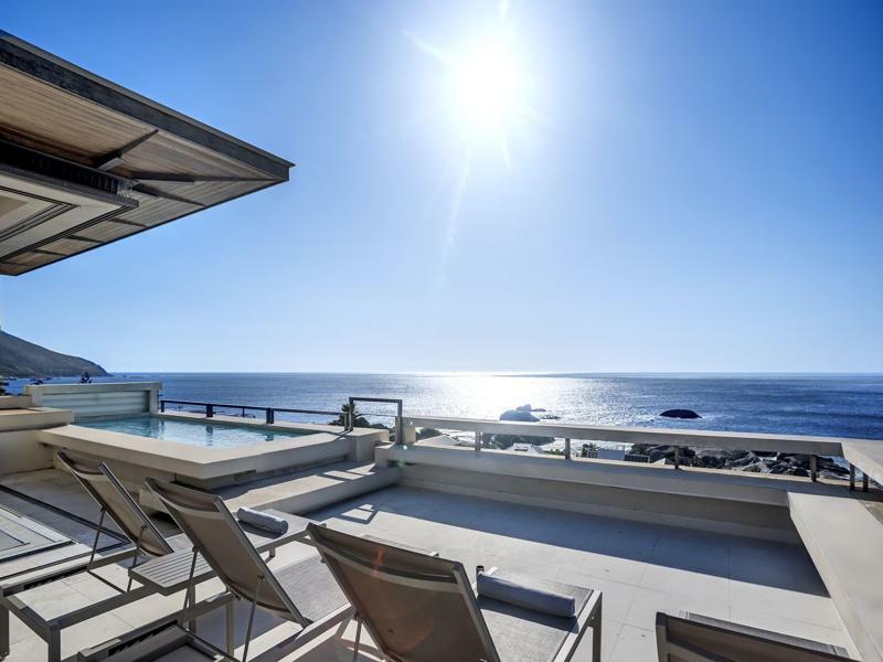 Blue Views Penthouse Beachfront Apartment With Pool Cidade Do Cabo Exterior foto