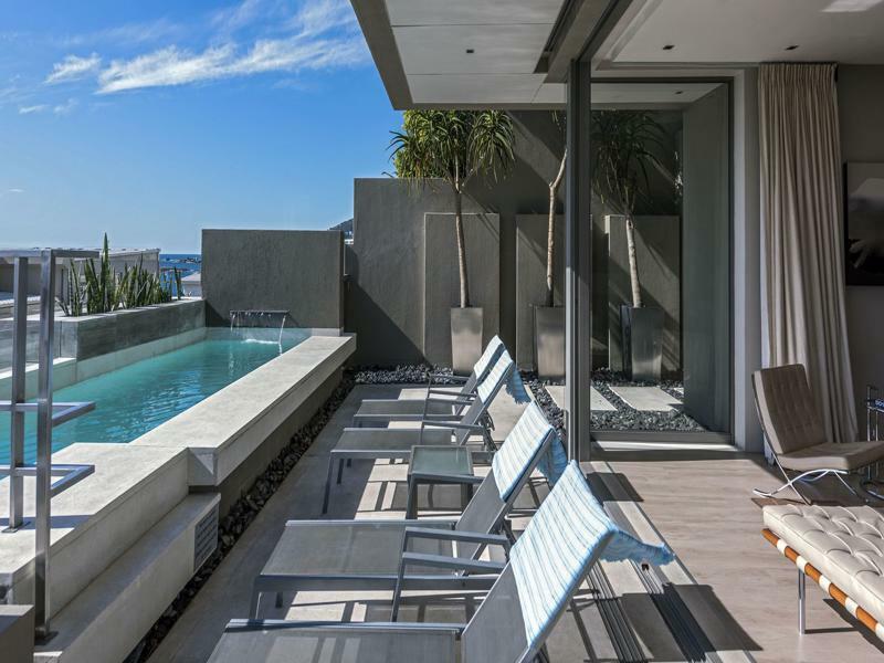 Blue Views Penthouse Beachfront Apartment With Pool Cidade Do Cabo Exterior foto